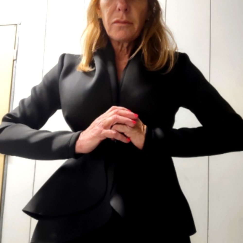 Black blazer excellent condition Penelope succulent
